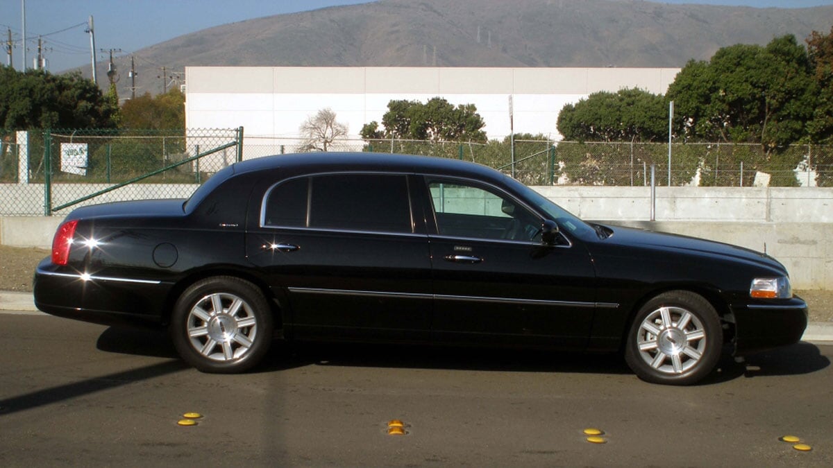 San Francisco Corporate Sedan Rentals - Bay Area Luxury Transportation